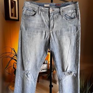 Pilcro by Anthropologie Slim Boyfriend Distressed Jeans